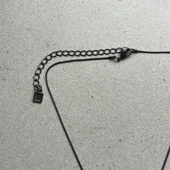 GIVENCHY set -Vintage gunmetal bracelet & deep drop necklace jewelry metal clasp - Picture 7 of 9